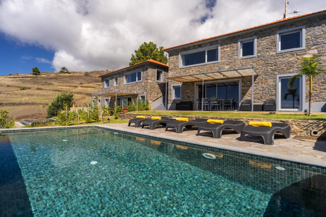 Villa Fauna - Nature & Tranquility - Heated Pool Optional Prazeres Buitenkant foto